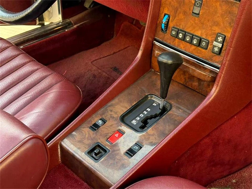 1987 Mercedes-Benz R107 SL-Class - Image 10 of 31