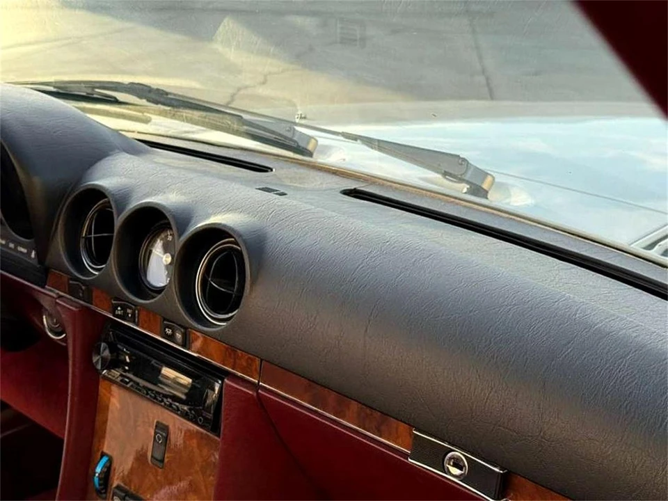 1987 Mercedes-Benz R107 SL-Class - Image 24 of 31