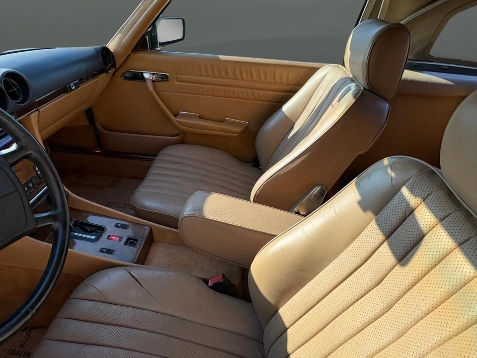 1987 Mercedes-Benz R107 SL-Class - Image 18 of 31