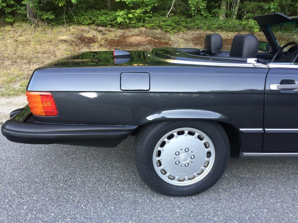 1987 Mercedes-Benz R107 SL-Class - Image 24 of 31