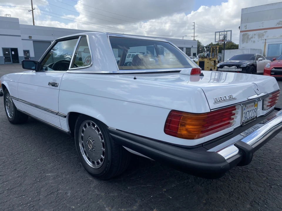 1987 Mercedes-Benz R107 SL-Class - Image 4 of 31
