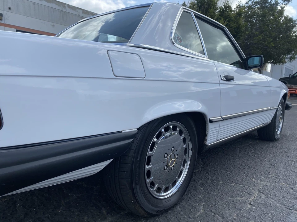 1987 Mercedes-Benz R107 SL-Class - Image 17 of 31