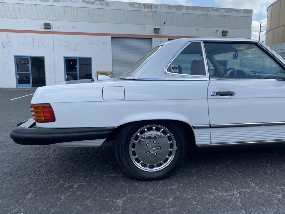 1987 Mercedes-Benz R107 SL-Class - Image 18 of 31