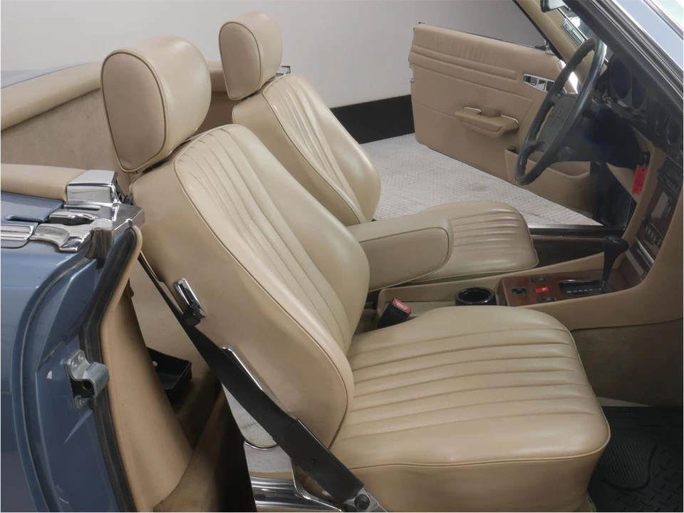 1987 Mercedes-Benz R107 SL-Class - Image 28 of 31