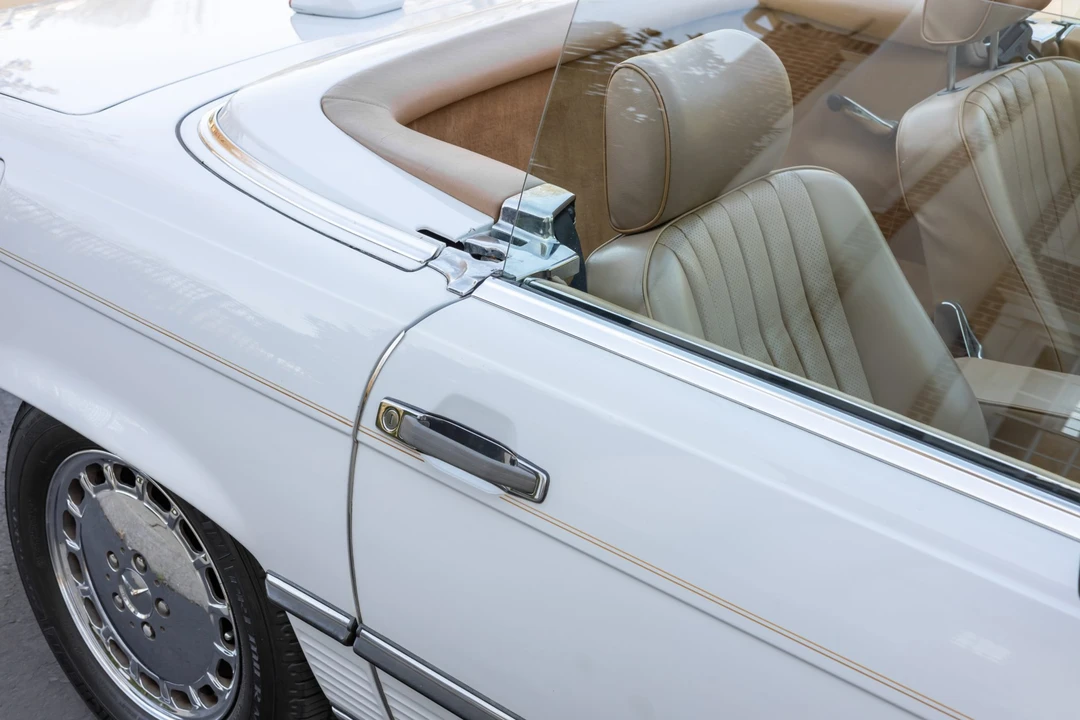 1987 Mercedes-Benz R107 SL-Class - Image 30 of 31