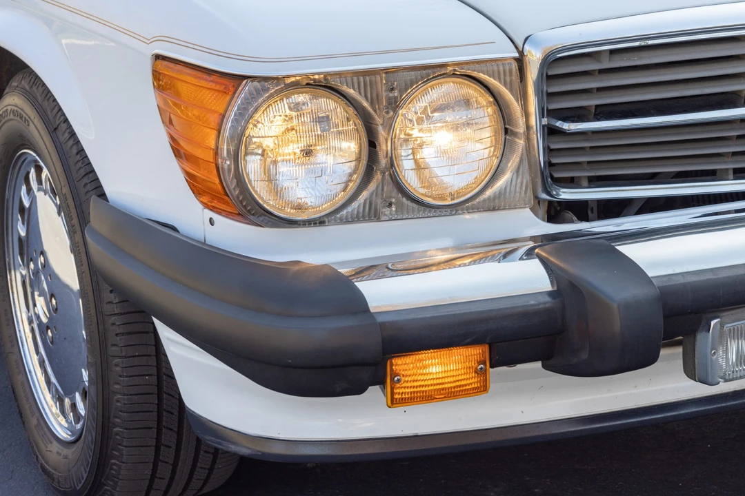 1987 Mercedes-Benz R107 SL-Class - Image 16 of 31