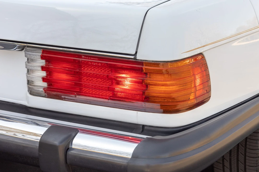 1987 Mercedes-Benz R107 SL-Class - Image 19 of 31