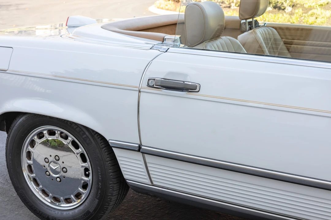1987 Mercedes-Benz R107 SL-Class - Image 28 of 31
