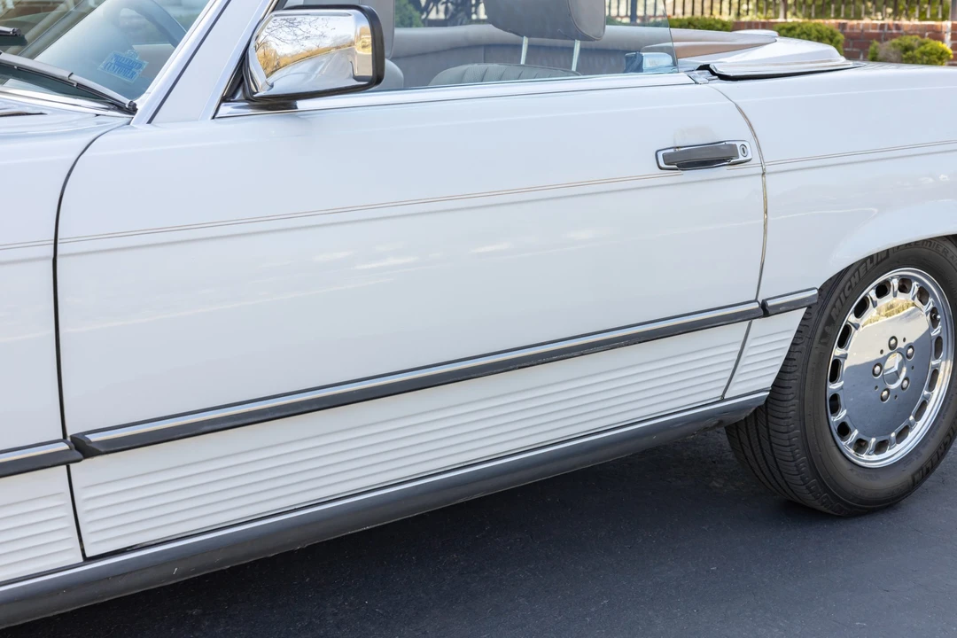 1987 Mercedes-Benz R107 SL-Class - Image 29 of 31