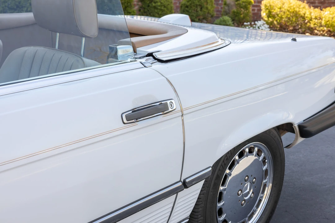 1987 Mercedes-Benz R107 SL-Class - Image 31 of 31