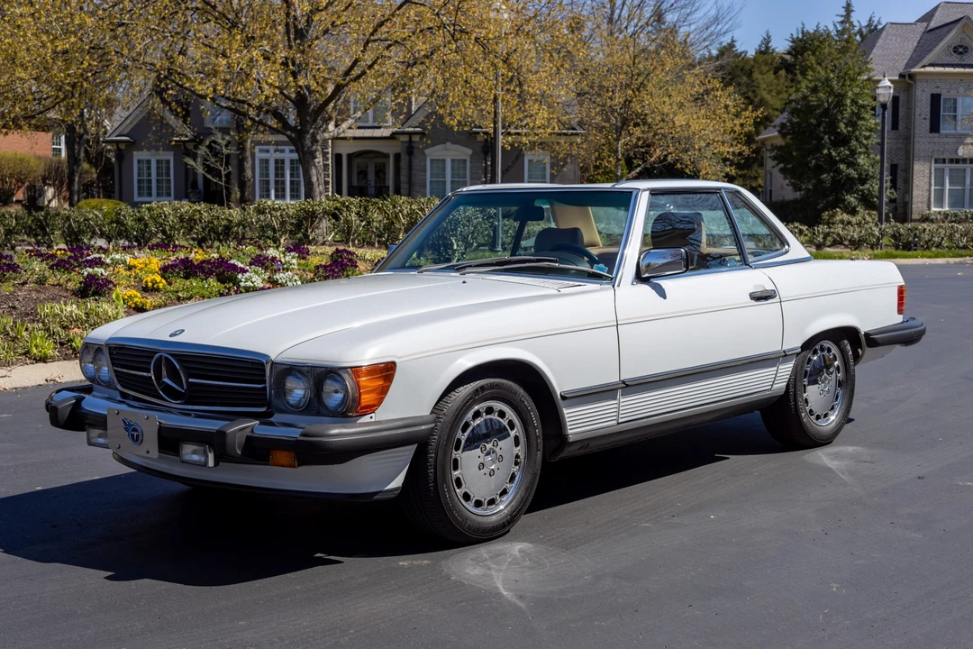 1987 Mercedes-Benz R107 SL-Class - Image 2 of 31