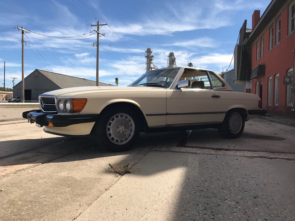 1987 Mercedes-Benz R107 SL-Class - Image 16 of 31