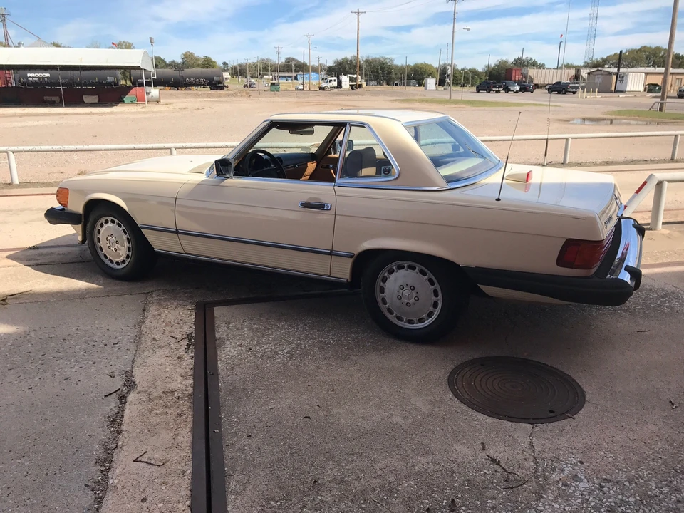 1987 Mercedes-Benz R107 SL-Class - Image 19 of 31