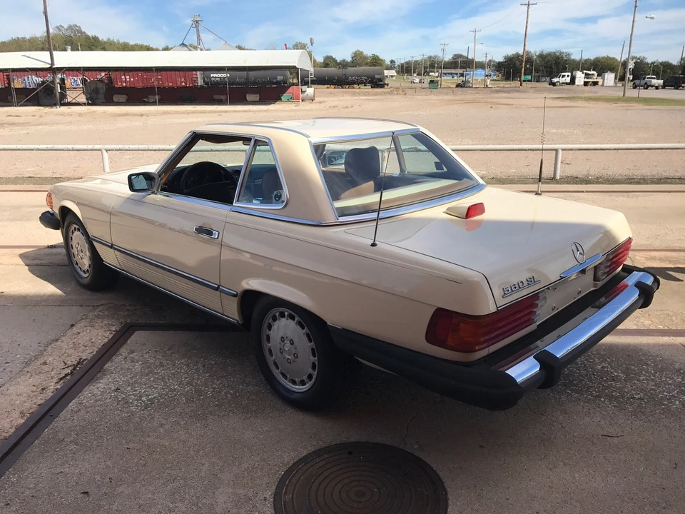 1987 Mercedes-Benz R107 SL-Class - Image 20 of 31