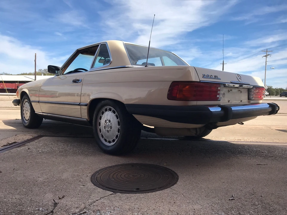 1987 Mercedes-Benz R107 SL-Class - Image 21 of 31
