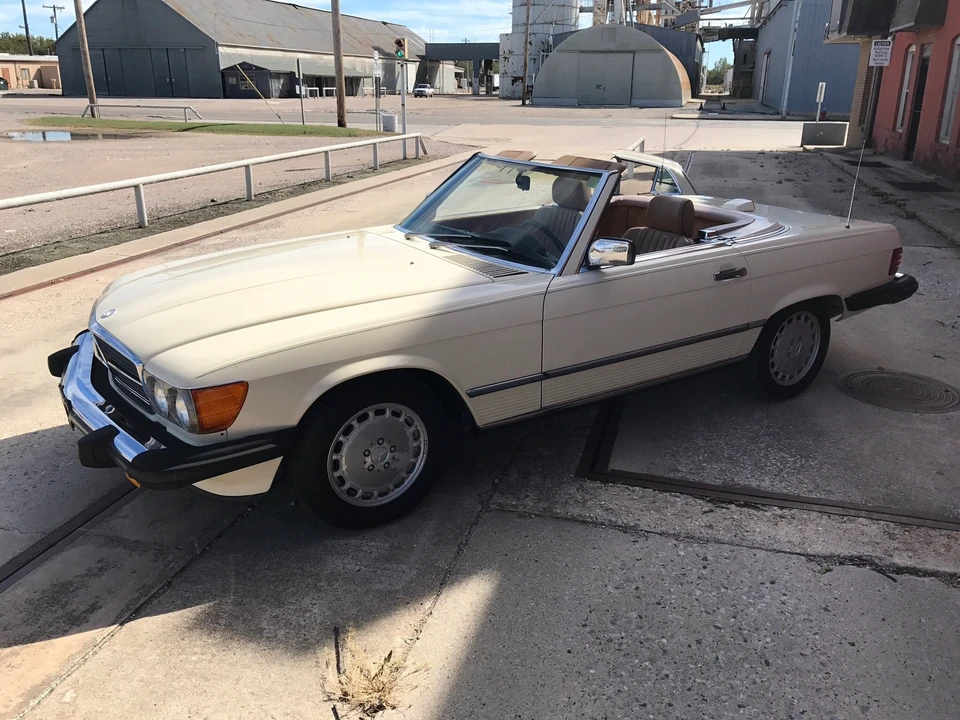 1987 Mercedes-Benz R107 SL-Class - Image 28 of 31