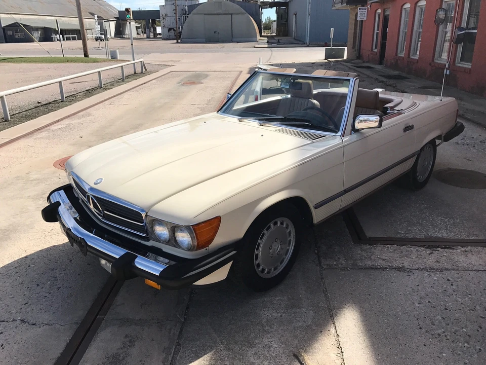 1987 Mercedes-Benz R107 SL-Class - Image 29 of 31