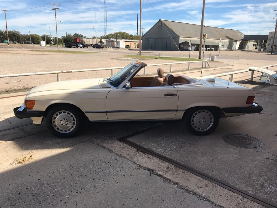 1987 Mercedes-Benz R107 SL-Class - Image 27 of 31