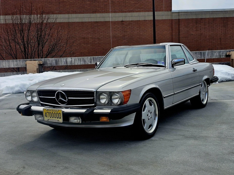 1987 Mercedes-Benz R107 SL-Class - Image 2 of 31