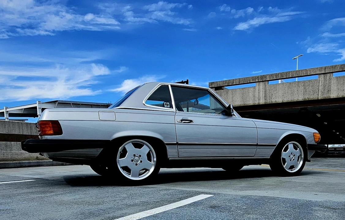 1987 Mercedes-Benz R107 SL-Class - Image 24 of 31