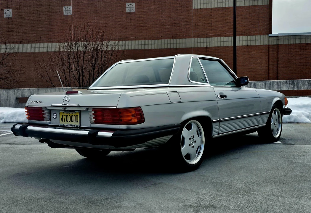 1987 Mercedes-Benz R107 SL-Class - Image 18 of 31