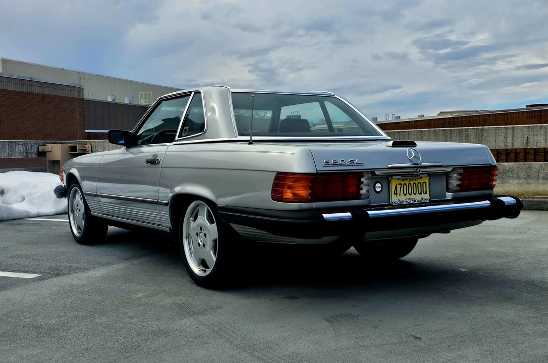 1987 Mercedes-Benz R107 SL-Class - Image 13 of 31