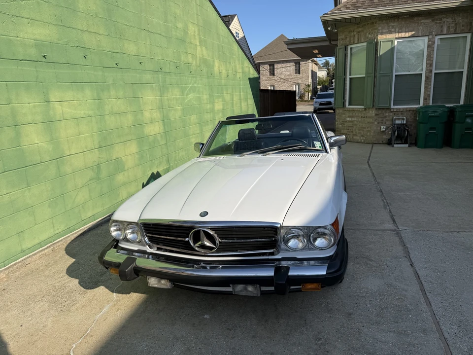 1987 Mercedes-Benz R107 SL-Class - Image 2 of 31