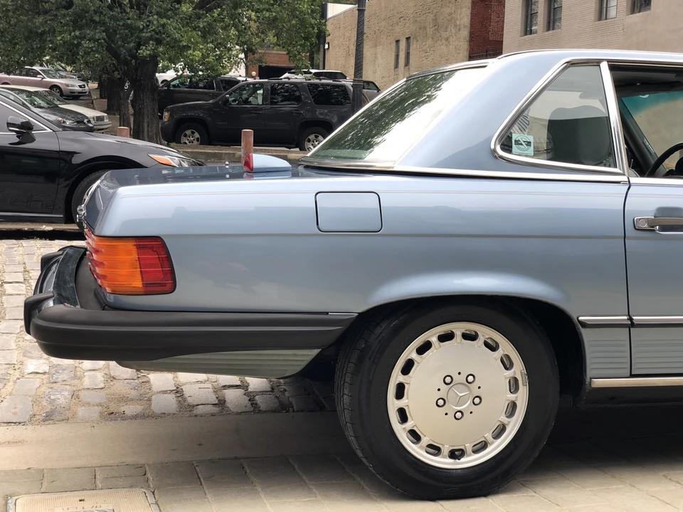 1987 Mercedes-Benz R107 SL-Class - Image 25 of 31
