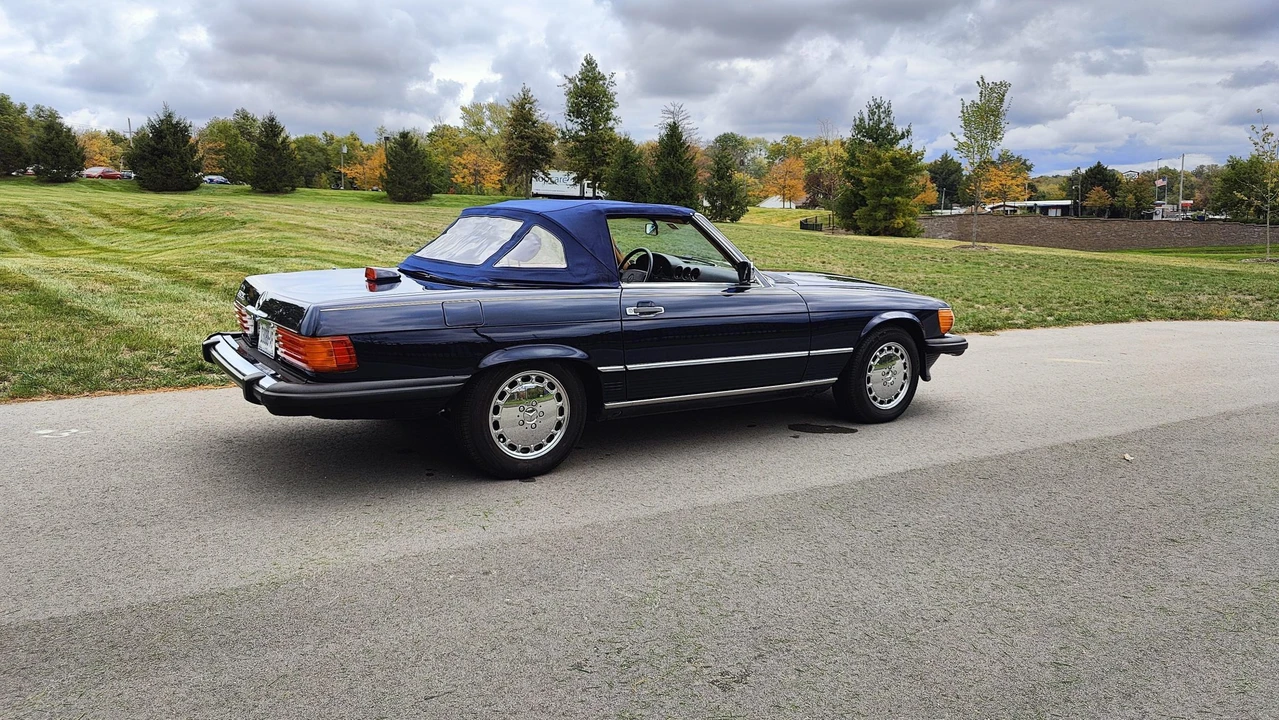 1987 Mercedes-Benz R107 SL-Class - Image 29 of 31