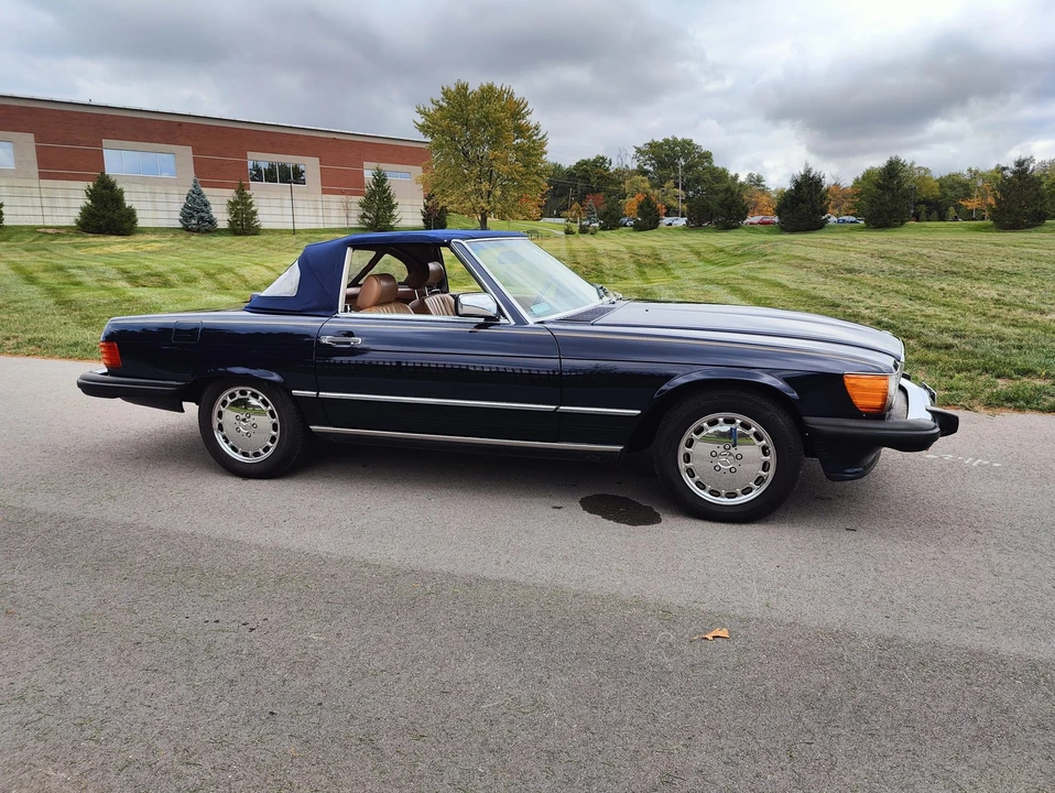 1987 Mercedes-Benz R107 SL-Class - Image 24 of 31
