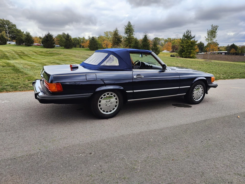 1987 Mercedes-Benz R107 SL-Class - Image 30 of 31
