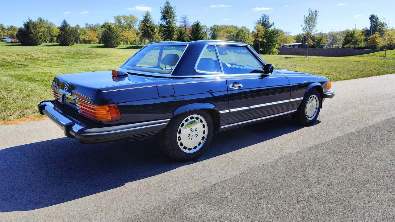 1987 Mercedes-Benz R107 SL-Class - Image 8 of 31