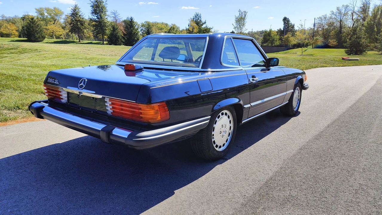1987 Mercedes-Benz R107 SL-Class - Image 9 of 31