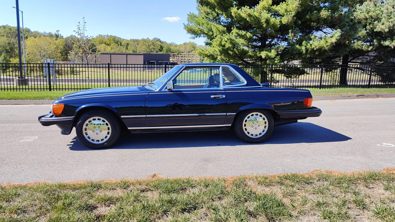 1987 Mercedes-Benz R107 SL-Class - Image 10 of 31