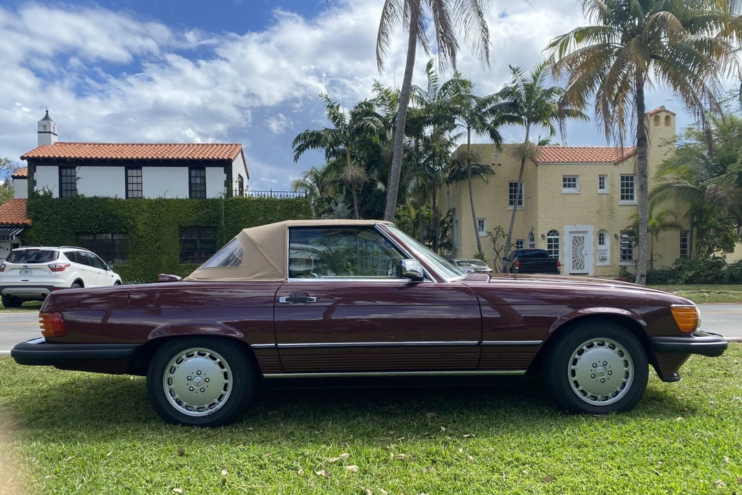 1987 Mercedes-Benz R107 SL-Class - Image 12 of 31
