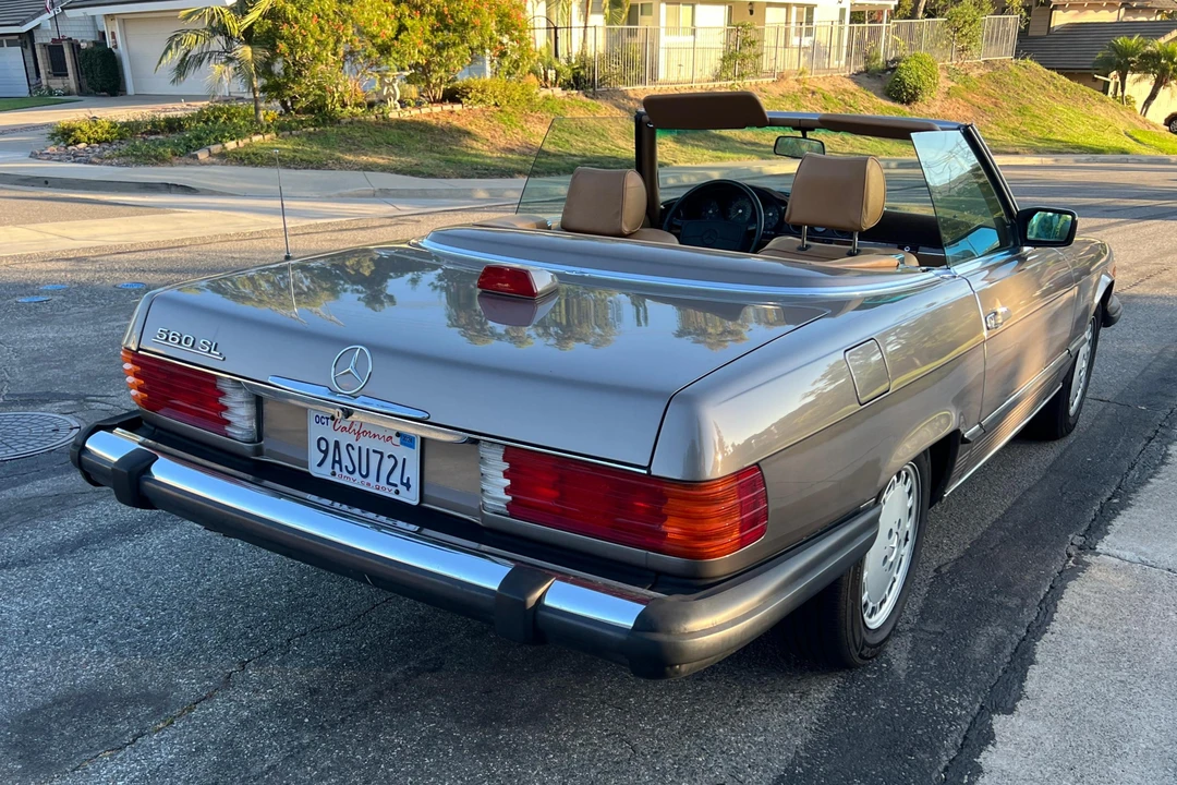 1987 Mercedes-Benz R107 SL-Class - Image 4 of 31