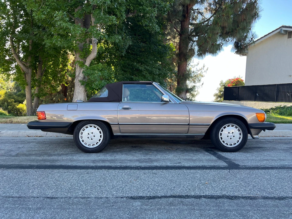 1987 Mercedes-Benz R107 SL-Class - Image 27 of 31