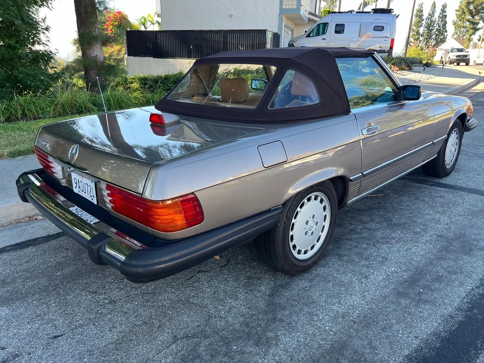 1987 Mercedes-Benz R107 SL-Class - Image 24 of 31