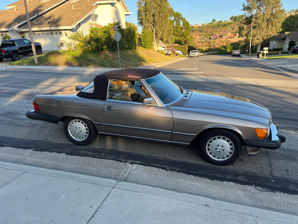 1987 Mercedes-Benz R107 SL-Class - Image 28 of 31