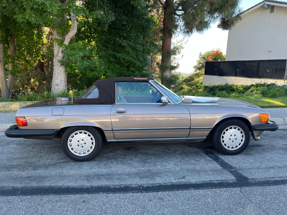1987 Mercedes-Benz R107 SL-Class - Image 25 of 31