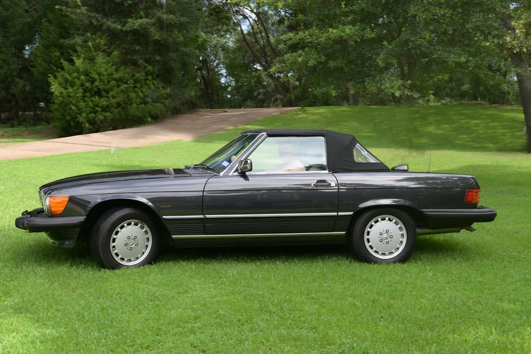 1987 Mercedes-Benz R107 SL-Class - Image 16 of 31