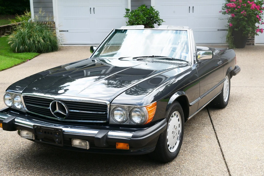 1987 Mercedes-Benz R107 SL-Class - Image 2 of 31