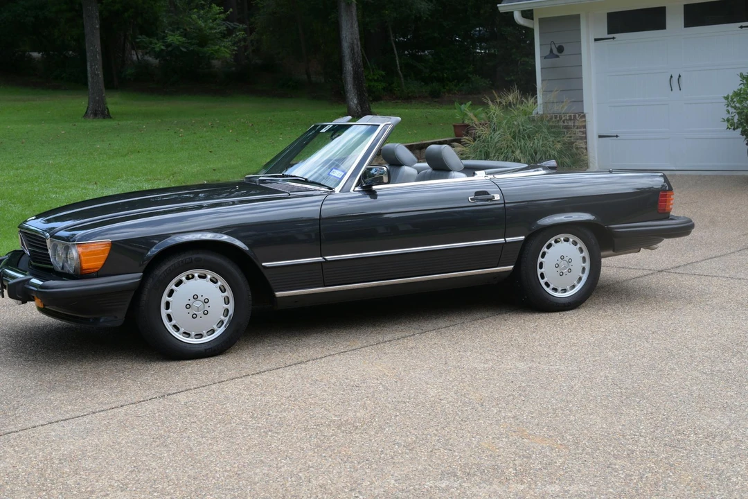 1987 Mercedes-Benz R107 SL-Class - Image 18 of 31