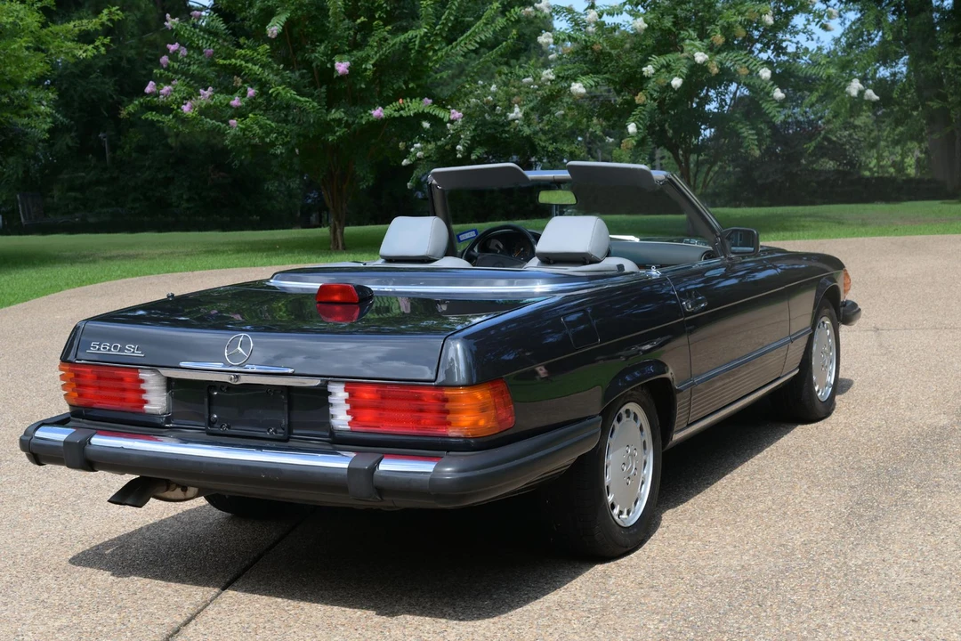 1987 Mercedes-Benz R107 SL-Class - Image 7 of 31