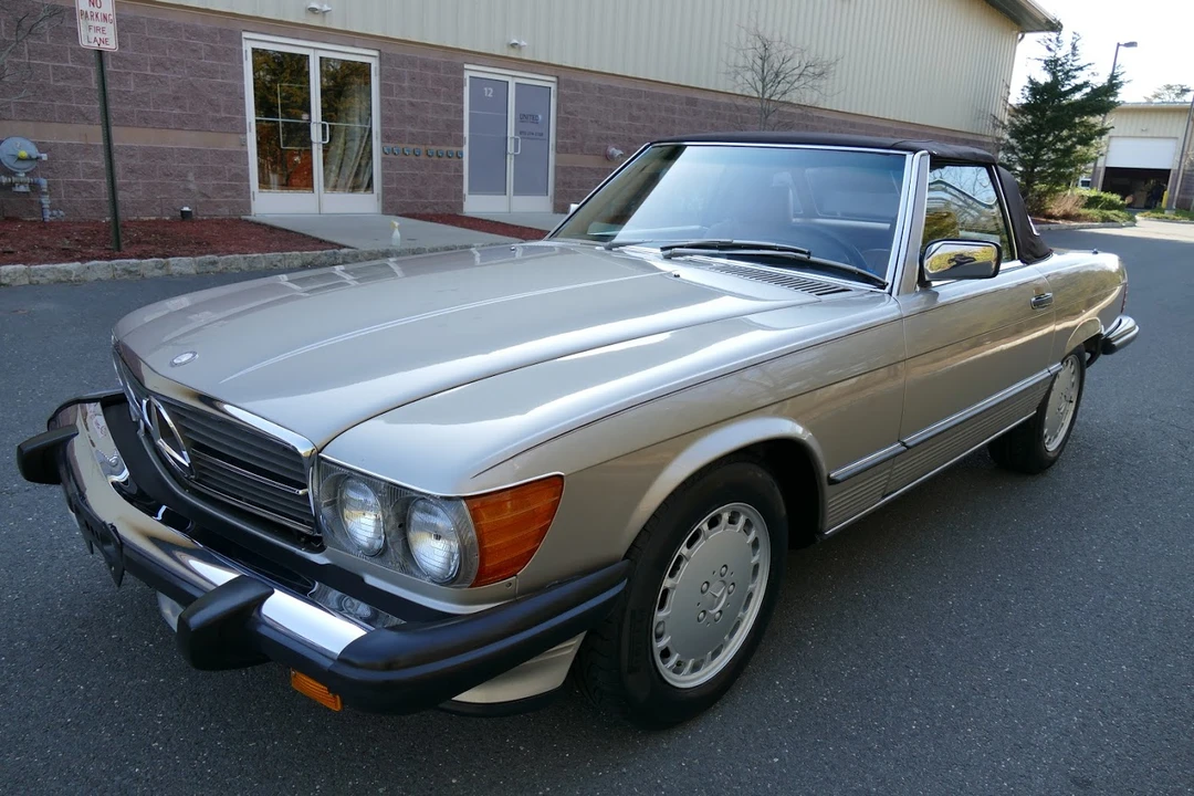 1987 Mercedes-Benz R107 SL-Class - Image 10 of 31
