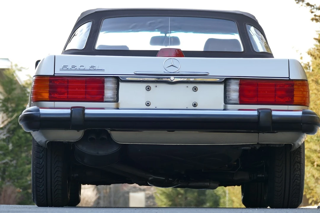 1987 Mercedes-Benz R107 SL-Class - Image 12 of 31
