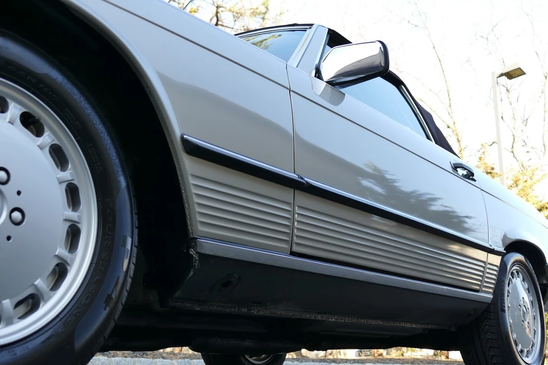 1987 Mercedes-Benz R107 SL-Class - Image 30 of 31