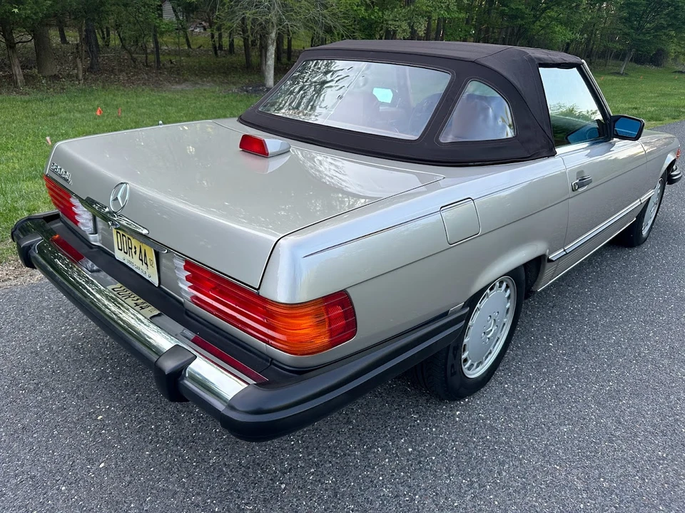 1987 Mercedes-Benz R107 SL-Class - Image 19 of 31