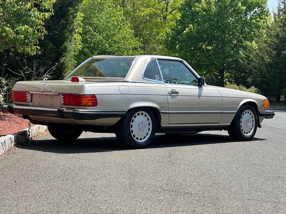 1987 Mercedes-Benz R107 SL-Class - Image 31 of 31