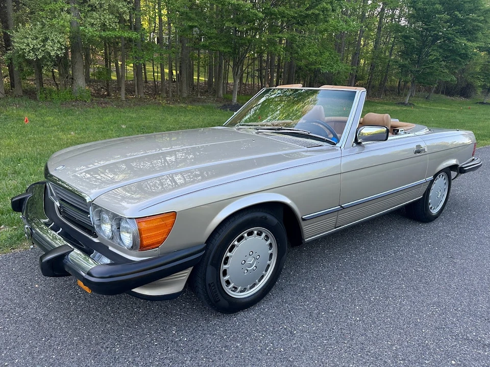1987 Mercedes-Benz R107 SL-Class - Image 3 of 31